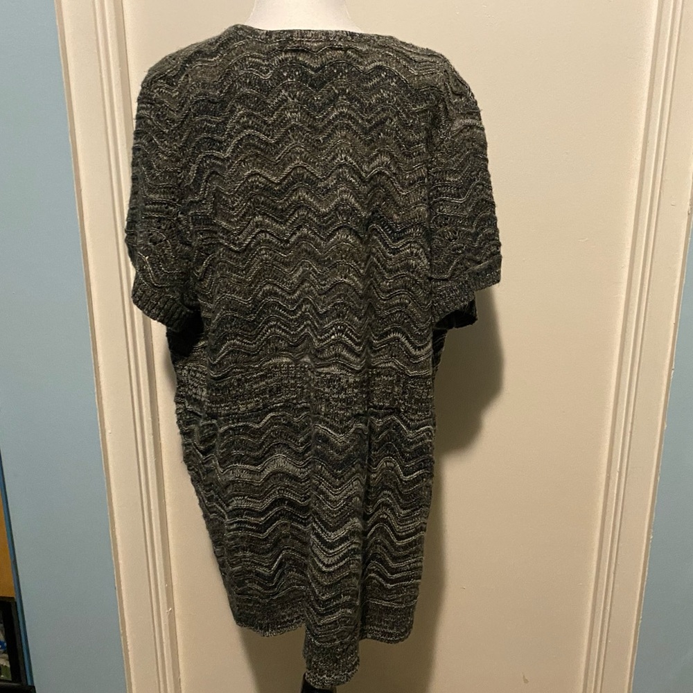 PENNINGTONS V-NECK KNITTED SWEATER - Picture 13 of 16